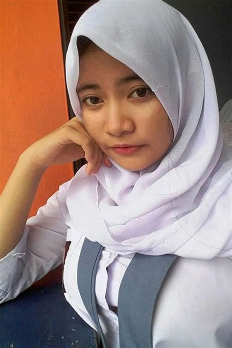 Bokep Indo Viral Pelajar SMA Cantik Toket Mulus 